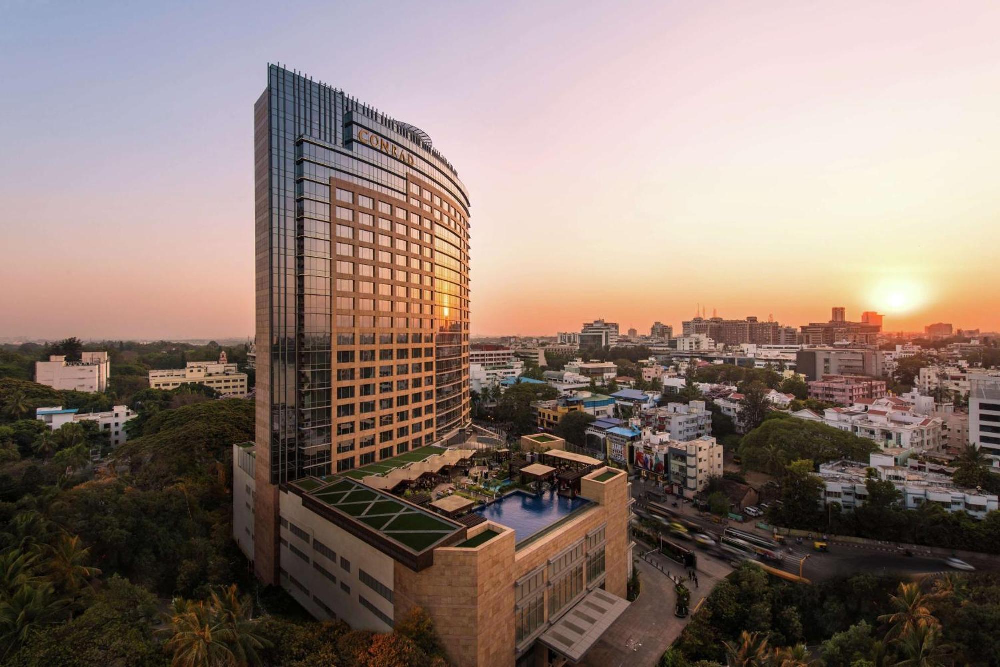 Conrad Bengaluru Hotel Luaran gambar